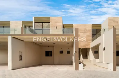 Townhouse - 4 Bedrooms - 5 Bathrooms for rent in The Fields - District 11 - Mohammed Bin Rashid City - Dubai
