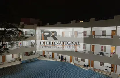 سكن عمال - استوديو - 8 حمامات للايجار في الجرف الصناعية 2 - الجرف الصناعية - عجمان