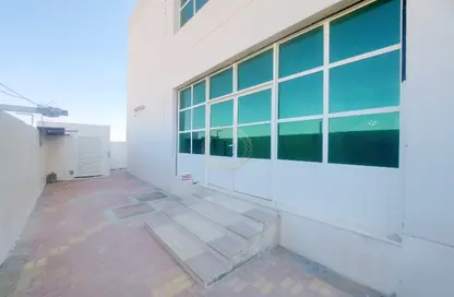 Labor Camp - Studio - 6 Bathrooms for rent in Batha Al Hayer - Al Ain Industrial Area - Al Ain