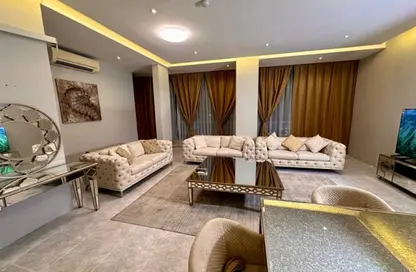 Apartment - 3 Bedrooms - 3 Bathrooms for rent in Al Majaz 1 - Al Majaz - Sharjah