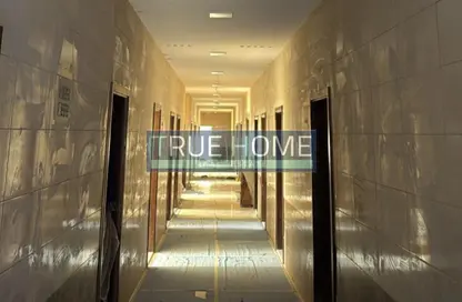 Labor Camp - Studio - 7+ Bathrooms for rent in Al Sajaa - Sharjah