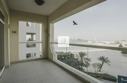Apartment - 1 Bedroom - 2 Bathrooms for sale in Al Haseer - Shoreline Apartments - Palm Jumeirah - Dubai