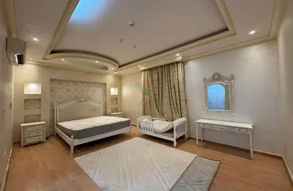 Apartment - 4 Bedrooms - 5 Bathrooms for rent in Jafeer Obaid - Al Towayya - Al Ain