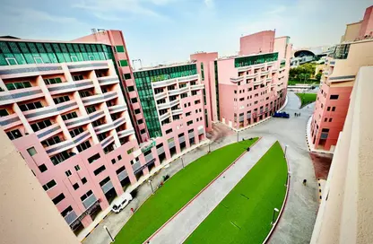 Apartment - Studio - 1 Bathroom for rent in The Gardens Buildings - The Gardens - Dubai