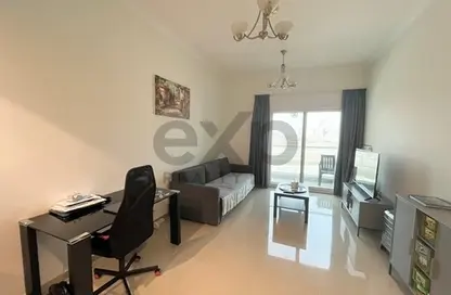 شقة - غرفة نوم - 2 حمامات للبيع في برج يونيفرسال - مدينة دبي الرياضية - دبي