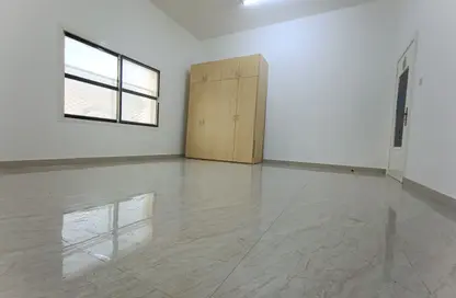 Apartment - 1 Bathroom for rent in Mohamed Bin Zayed Centre - Mohamed Bin Zayed City - Abu Dhabi