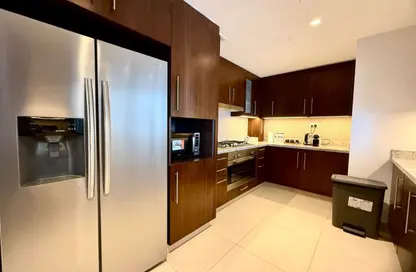 Apartment - 3 Bedrooms - 4 Bathrooms for rent in Boulevard Point - Downtown Dubai - Dubai