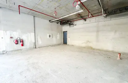 Shop - Studio - 1 Bathroom for rent in Harmony Point - Dubai Industrial City - Dubai