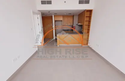 Apartment - 1 Bedroom - 1 Bathroom for rent in Souks Residential - Al Mamsha - Muwaileh - Sharjah