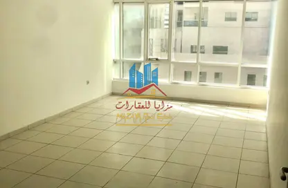 Apartment - 2 Bedrooms - 3 Bathrooms for rent in New Al Taawun Road - Al Taawun - Sharjah