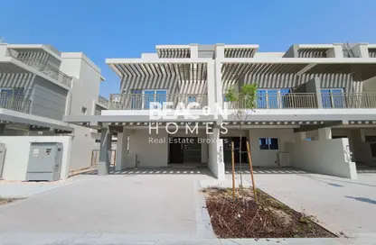 Townhouse - 4 Bedrooms - 4 Bathrooms for sale in Camelia - Damac Hills 2 - Dubai