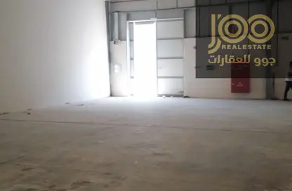 مستودع - استوديو للايجار في أم الثعوب - أم القيوين