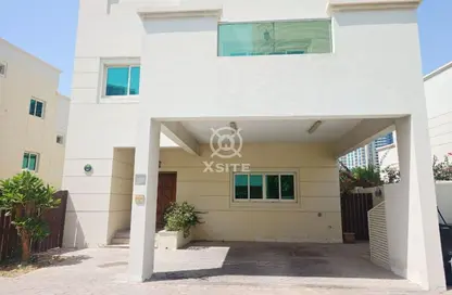 Villa - 4 Bedrooms - 6 Bathrooms for rent in Circle Villas - Jumeirah Village Circle - Dubai