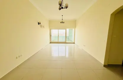 Apartment - 1 Bedroom - 2 Bathrooms for rent in Al Mamzar Building - Al Mamzar - Deira - Dubai
