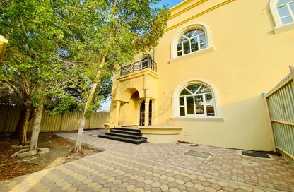 Villa - 4 Bedrooms - 6 Bathrooms for rent in Al Habooy - Al Markhaniya - Al Ain