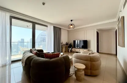 Apartment - 3 Bedrooms - 4 Bathrooms for rent in Boulevard Point - Downtown Dubai - Dubai