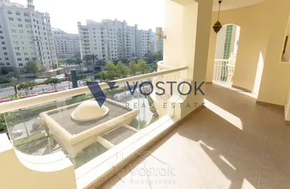 Apartment - 2 Bedrooms - 4 Bathrooms for sale in Al Haseer - Shoreline Apartments - Palm Jumeirah - Dubai