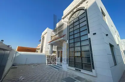 فيلا - 5 غرف نوم - 7 حمامات للبيع في فلل الروضة 2 - 2  الروضة - الروضة - عجمان
