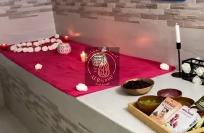متجر - استوديو - 2 حمامات للبيع في مساكن كورنيش عجمان - طريق كورنيش عجمان - عجمان