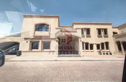 Apartment - 4 Bedrooms - 6 Bathrooms for rent in Falaj Hazzaa - Al Ain