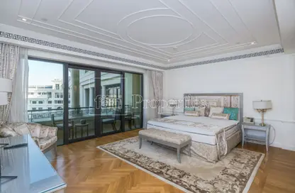Apartment - 1 Bedroom - 2 Bathrooms for rent in Palazzo Versace - Culture Village - Dubai