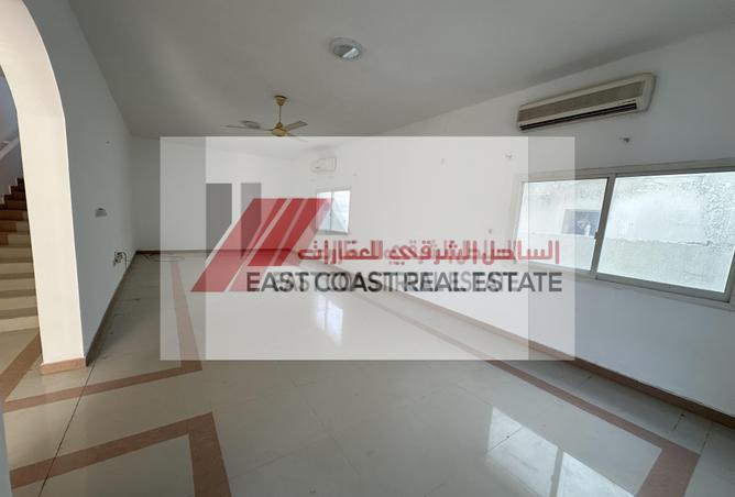 12489442 - Property Image 2