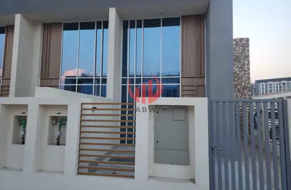 فيلا - غرفة نوم - 2 حمامات للايجار في روكان 3 - دبي لاند - دبي