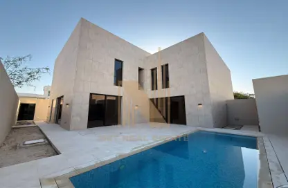Villa - 6 Bedrooms - 7 Bathrooms for rent in Umm Suqeim 2 Villas - Umm Suqeim 2 - Umm Suqeim - Dubai