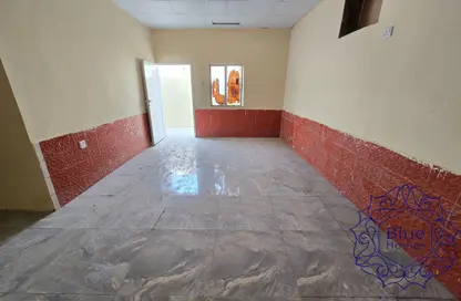 Villa - 2 Bedrooms - 1 Bathroom for rent in Al Qadsiya - Al Heerah - Sharjah
