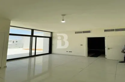 Townhouse - 3 Bedrooms - 5 Bathrooms for rent in Janusia - The Roots DAMAC Hills 2 - Damac Hills 2 - Dubai