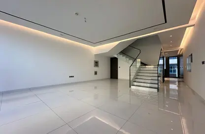 Villa - 4 Bedrooms - 6 Bathrooms for rent in District 12 - Jumeirah Village Circle - Dubai