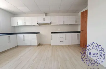 Apartment - 3 Bedrooms - 3 Bathrooms for rent in Desert Home Residence - Oud Metha - Bur Dubai - Dubai